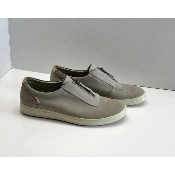 Ecco Soft 7 Shoes Women's US 9/EU40 Gray Leather Zip Up Low Top Comfort Sneakers - Picture 2 of 13
